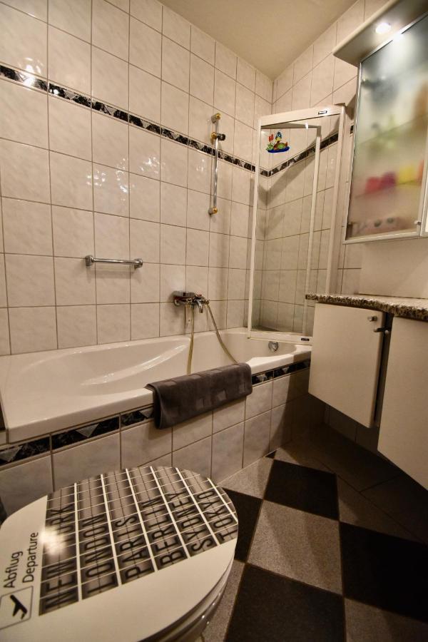 Ferienwohnung Eifelmittendrin Waxweiler Ngoại thất bức ảnh